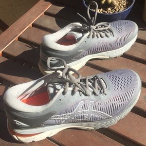 Women’s ASICS Gel Kayano 25 sneakers